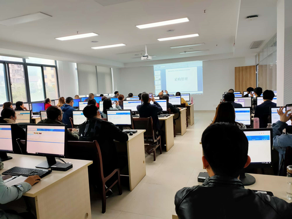 公司舉辦材料員業(yè)務(wù)知識(shí)培訓(xùn)班 公司舉辦材料員業(yè)務(wù)知識(shí)培訓(xùn)班