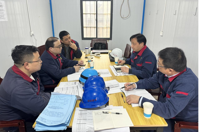 吳志停到金冠渣緩冷場項目檢查指導(dǎo) 吳志停到金冠渣緩冷場項目檢查指導(dǎo)